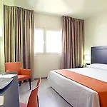 Hotel H2 3*