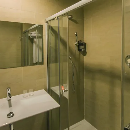H2 Hotell